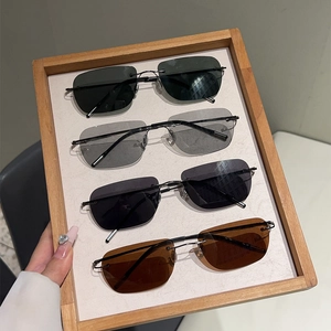 Ultralight rimless polarized sunglasses with rectangle lenses in various colors and metal legs