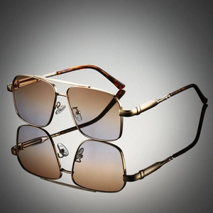Classic aviator sunglasses with gold double bridge metal frame and gradient lenses