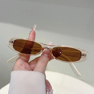 Lunettes de soleil ovales rétro à monture thé transparente pour protection solaire d'été