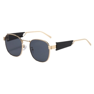 Retro goldene Metall-Oval-Sonnenbrille mit dunkelgrauen Gläsern in geometrischem Rahmen
