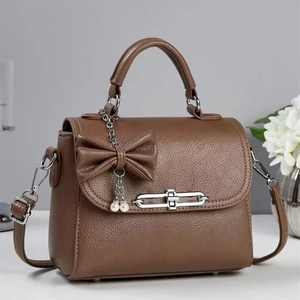 Trendy PU Leather Crossbody Bag For Women Litchi Texture Small Square Shoulder Bag With Bowknot Artificial Pearl Chain Top Handle Satchel Messenger Bag