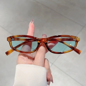 Fashion Oval Sunglasses Retro Small Frame UV400 Protection Streetwear PC Eyewear For Women Men