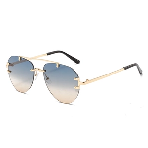 Rahmenlose Doppelbrücken-Aviator-Sonnenbrille mit Goldmetallrahmen und Verlaufsgläsern