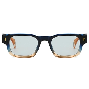 Détails de lunettes de soleil vintage carrées avec dégradé bleu et rivets dorés