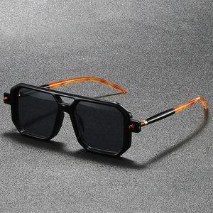 Retro square sunglasses with thick black frame and amber tortoiseshell temples in 45-degree view