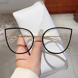 Chic black and gold cat-eye glasses frame with a white textured folding case
