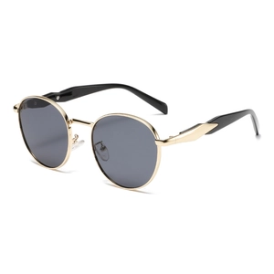Classic round metal sunglasses with gold frames and black lenses for UV protection