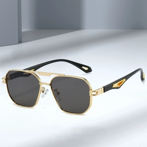 Men's fashion aviator sunglasses with gold frames and hollow temples in dark gray lenses