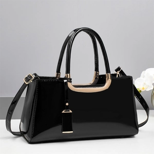 Shiny Patent Leather Handbag For Women PU Shoulder Bag With Gold Hardware Detachable Strap Elegant Crossbody Bag