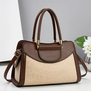 Chic women's retro patchwork tote bag with leopard print and gold fashion hardware
