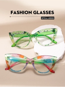 Détail des lunettes anti-lumière bleue BL908 avec motifs tropicaux et dégradés colorés