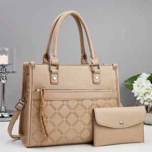 Grande borsa beige set con pochette e trama a rombi con tracolla per donna elegante