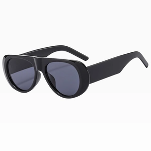 Classic 2024 minimalist black wide-frame sunglasses with dark lenses for outdoor sports
