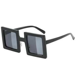 Chic oversized black square frame hip hop sunglasses with bold dual-lens design