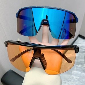 Oversized colorful windproof sports sunglasses for cycling and skiing outdoors