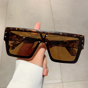 Classic leopard print oversized square sunglasses with brown lenses and silver rivets