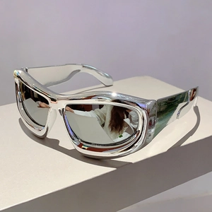 Futuristic Y2K Sunglasses For Men Women Cyberpunk Metallic PC Frame UV400 Protection Streetwear Fashion Eyewear