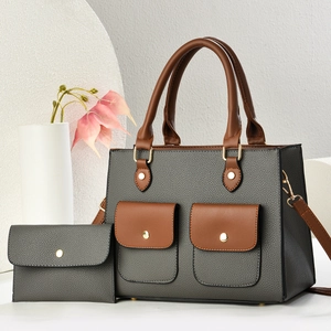 Set de sacs à main en cuir grainé avec doubles poches à pression et détails dorés