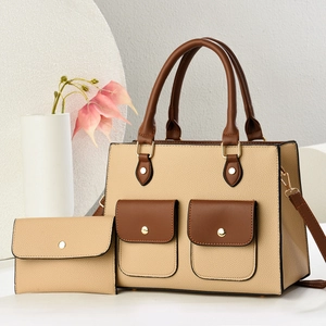 Ensemble de sacs à main deux pièces en similicuir texturé et détails dorés
