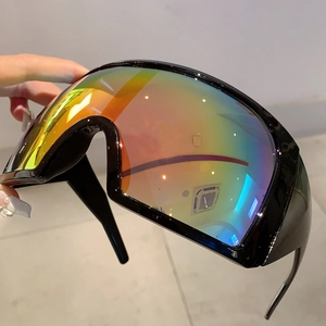 Lunettes de soleil futuristes Y2K monture noire avec verres de protection irisés