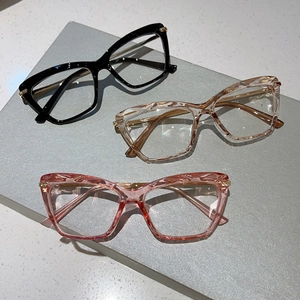 Fashion geometric cat eye blue light blocking glasses in black pink and champagne
