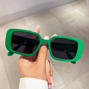 Rectangle Sunglasses Retro Square PC Frame UV400 Protection Outdoor Travel Fashion Vintage Eyewear Women