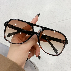 Retro Aviator Sunglasses PC Frame Resin Lens UV400 Protection Trendy Ocean Transparent Tinted Lens Driving Travel Unisex