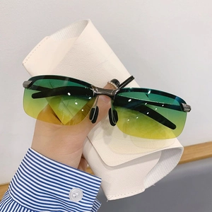 Occhiali da sole polarizzati semi-rimless con lenti sfumate verde-giallo e custodia