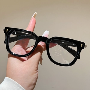 Cat eye black thick frame glasses with gold diamond rivets and anti-blue light lenses