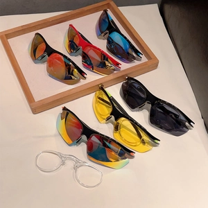 Outdoor sports sunglasses set with 6 interchangeable lenses and built-in myopia frame