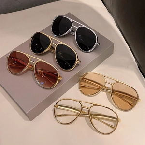 Classic aviator sunglasses with metal double bridge frames in five stylish lens colors