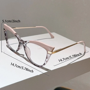 Detailed size specifications for pink cat eye glasses showing frame width and temple length