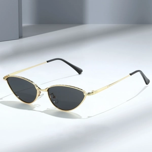Vintage Cat Eye Sunglasses Metal Frame UV400 Protection Fashion Retro Outdoor Eyewear Elegant Eyewear For Women Men
