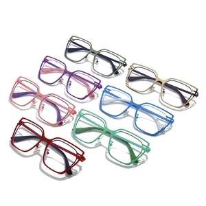 Fashionable oversized blue light blocking cat-eye glasses frames for women in multiple colors