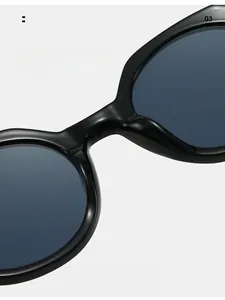 Detail of comfortable nose pads on black thick frame sunglasses for a stable fit