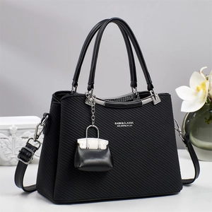 Women Woven Textured Handbag PU Leather Crossbody Bag With Mini Purse Charm Versatile Top Handle Summer Shoulder Bag Trendy