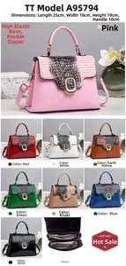 Sac fourre-tout à relief crocodile avec fermoir métallique et options de couleurs