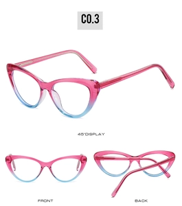 Vue sous trois angles de lunettes œil-de-chat dégradées avec charnières métalliques