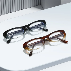 Chic oval frame blue light blocking glasses in gradient black and amber brown finishes