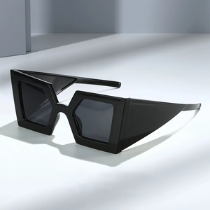 Geometric Sunglasses Chunky PC Frame UV400 Protection AC Lens Outdoor Street Style Trendy Eyewear For Men And Women