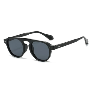 Klassische schwarze Vintage-Rundrahmen-Sonnenbrille mit dunkelgrauen Gläsern und UV-Schutz