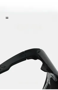 Details des leichten elastischen Rahmens und der Präzisionsscharniere der Sportbrille