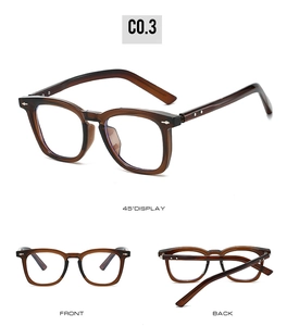 Vue sous trois angles de lunettes carrées ambre brun avec rivets et verres anti-lumière bleue