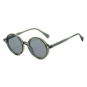Lunettes de soleil ovales vert olive rétro TR90 avec verres gris et rivets argentés