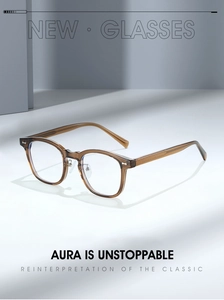 Vue détaillée des lunettes en TR90 ambre translucide avec branches métalliques internes
