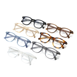 Lunettes carrées tendance en TR90 disponibles en sept couleurs pour hommes et femmes