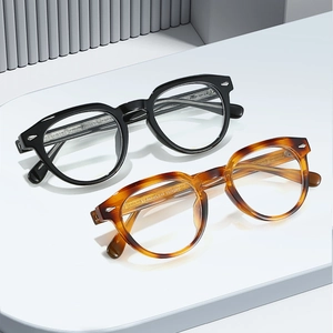 Classic TR90 round frame blue light glasses in glossy black and tortoise shell