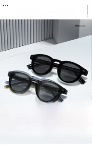 Retro TR90 round frame blue light glasses in black and translucent bicolor finish