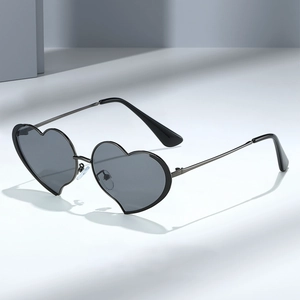 Gafas De Sol Con Forma De Corazón Montura De Metal De Moda Protección UV400 Gafas De Fiesta Para Mujeres Niñas