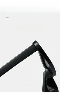 Vue détaillée des charnières et branches légères d'une monture de lunettes noir mat